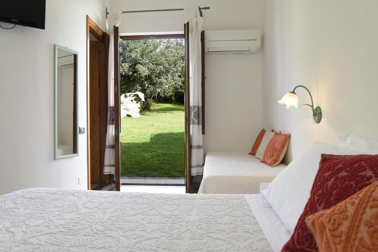 Hotel Baja Azzurra à Bari Sardo Extérieur photo